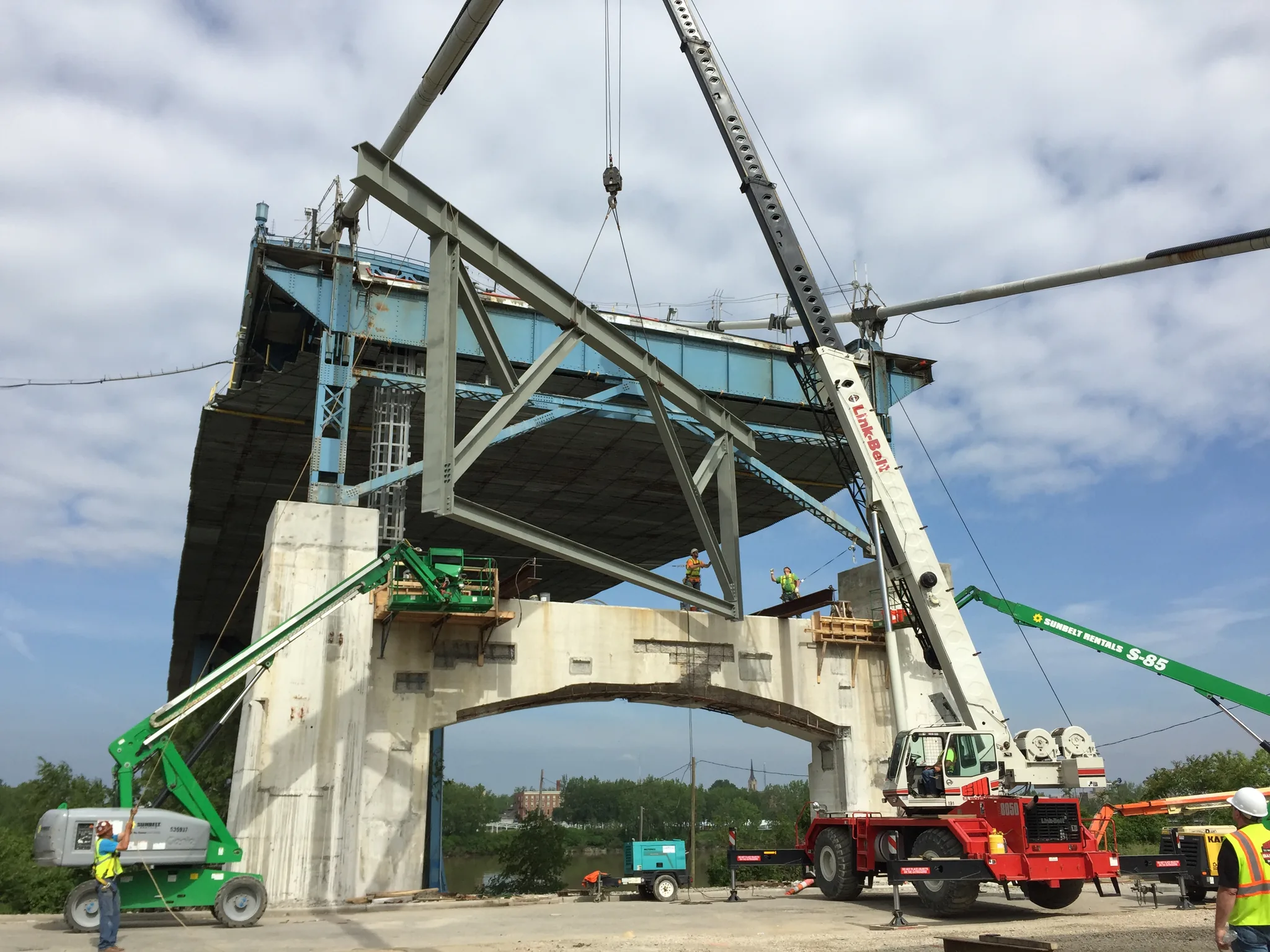 Anthony Wayne Bridge Rehabilitation — E.S. Wagner project photo
