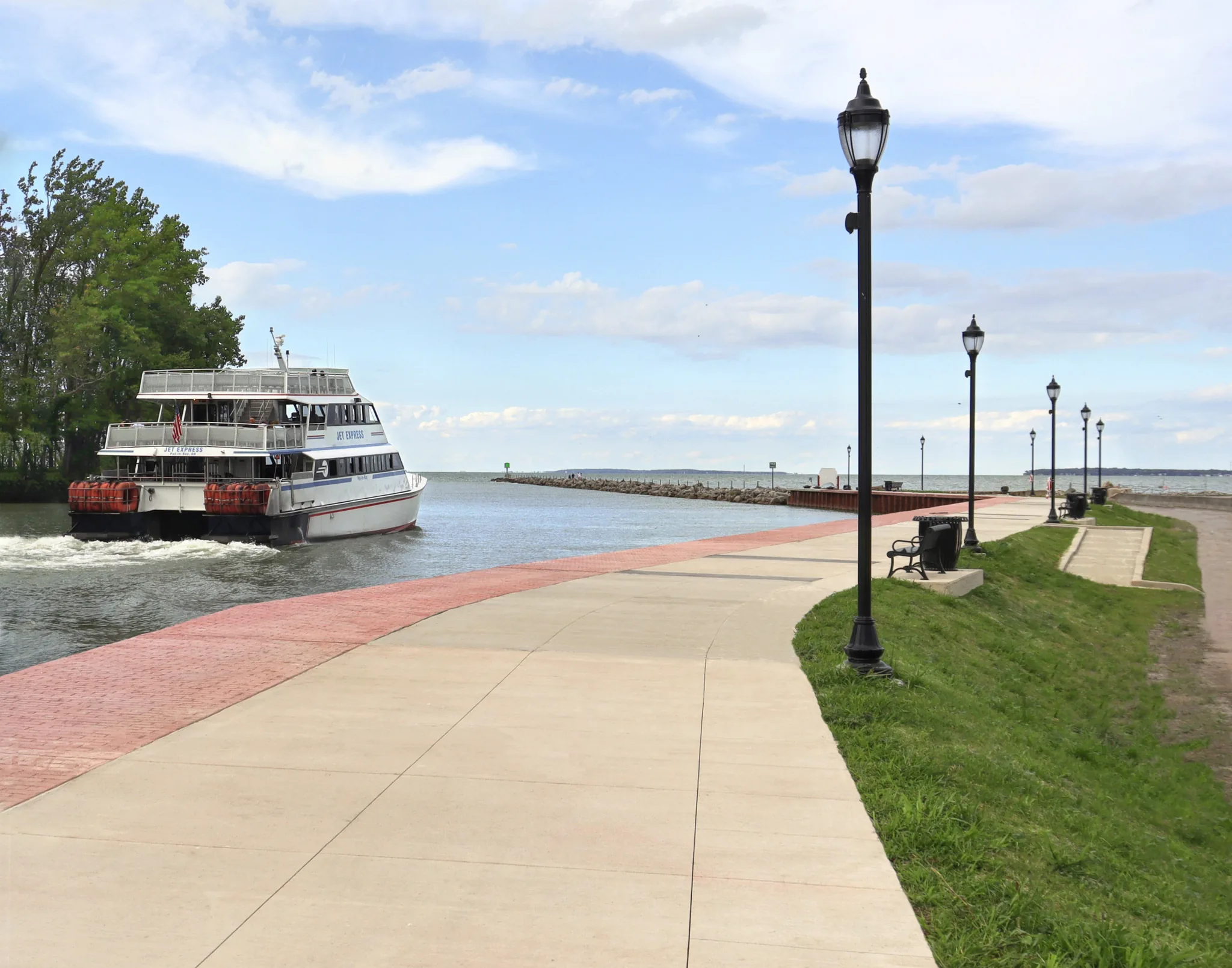 Port Clinton Seawall — E.S. Wagner project photo